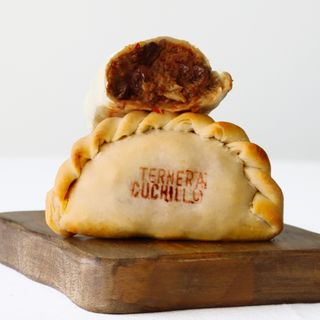 Empanada de Ternera Cortada a Cuchillo