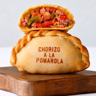 Empanada de Chorizo a la Pomarola