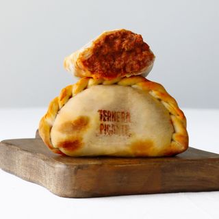Empanada de Ternera Picante
