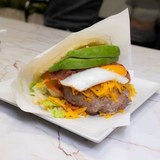 Arepa burger especial