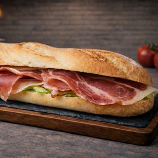 Baguette Serranito