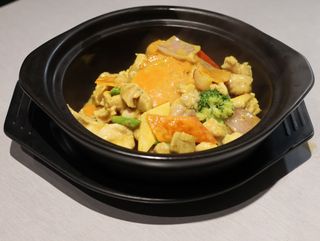 50. Pollo THAI
