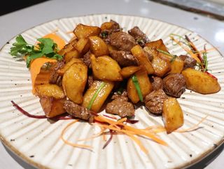 53. Terneras Con Patatas Al Wok 