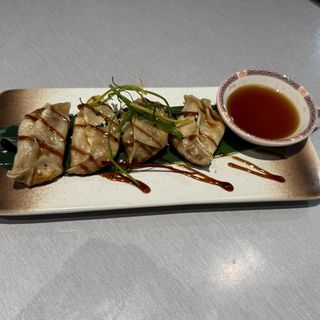 20. Gyoza De Vegetal A La Plancha (4 uds.)