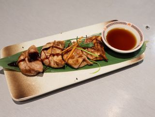 21. Gyoza De  Langostino A La Plancha (4 uds.) 