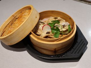 23. Gyoza  Al Vapor (4 uds.)