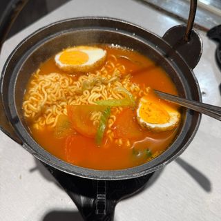 34. Ramen De Tomates