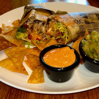 Burrito de pollo chipotle