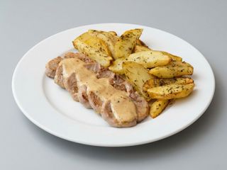 Solomillo a la plancha Salsa Roquefort Plato