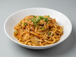 UDON FRITO CON POLLO