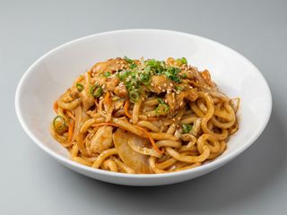 UDON FRITO CON POLLO