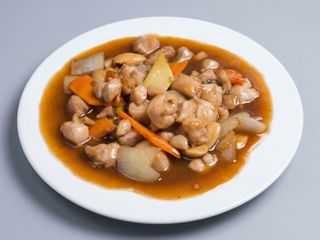 Pollo Con Almendras  
