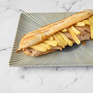 Baguette Mantecadito De Pollo