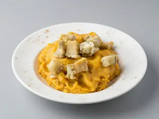 Patatas revolconas