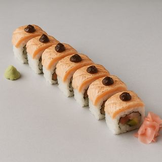 65. Salmón Y Trufa Roll (10 Uds.)