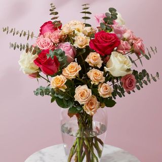Ramo de Rosas Energeticas + Jarrón de Regalo