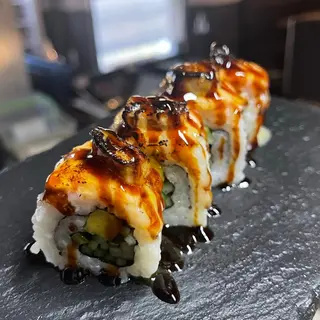 41C- Uramaki De Foie Y Salmón Flameado (4 Uds.)