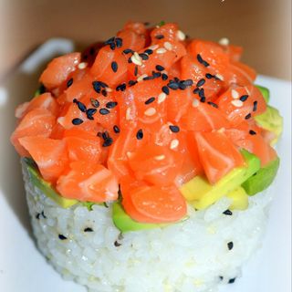 Tartar de Salmón (1 Ud.)