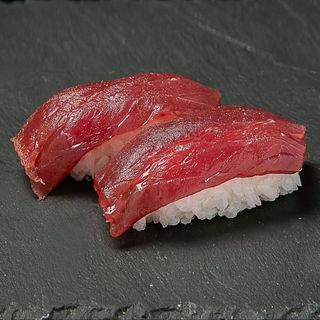 10- Nigiri Atún (4 Uds.)