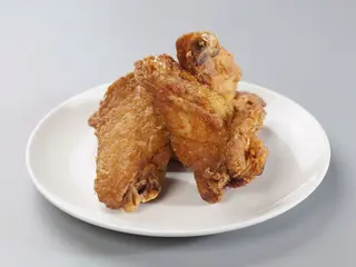 65- alitas de pollo