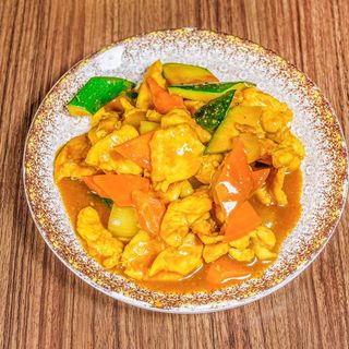 87C- pollo con salsa curry