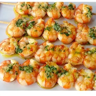 77- brocheta de gambas