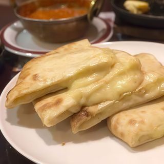 Cheese Naan