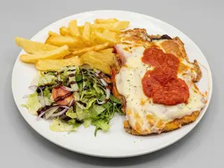 Scaloppina Di Vitello alla napolitana