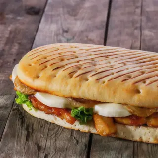 Bocadillo XL de pechuga de pollo con queso fundido