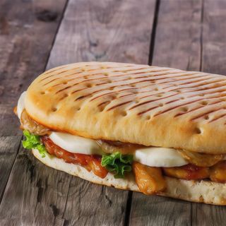 Bocadillo XL de pechuga de pollo con queso fundido