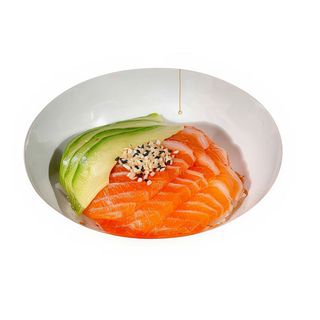 241. Chirashi Salmón