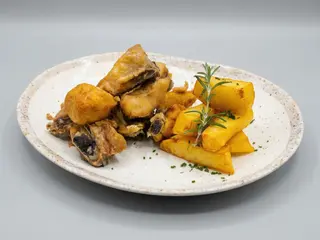 Plato de Pollo Frito Estilo Cazorla