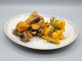 Plato de Pollo Frito Estilo Cazorla