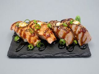 Tataki Nigiri Atún (2 Uds.)