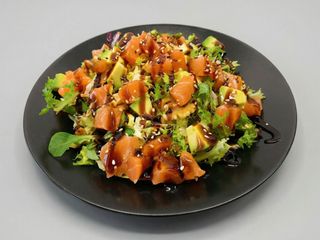 Ensalada De Salmón