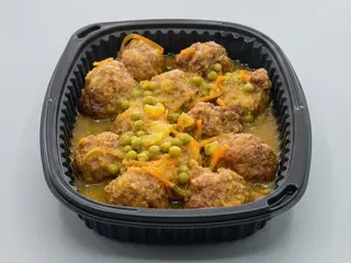 Albóndigas En Menestra