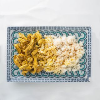 Pechuga De Pollo Al Curry