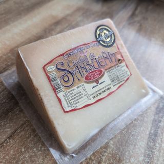 Queso puro de oveja viejo Ciudad de Sansueña