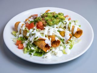 Flautas De Pollo (5 Uds.)