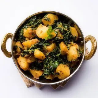 Saag Aloo + arroz basmati