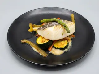 Bacalao Confitado, Puré Y Verduritas