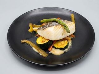Bacalao Confitado, Puré Y Verduritas