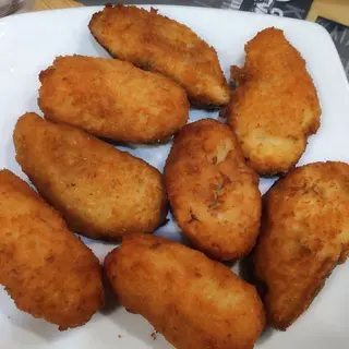 Croquetes De Bacalla