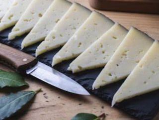 Pa Torrat Amb Formatge Curat Gran