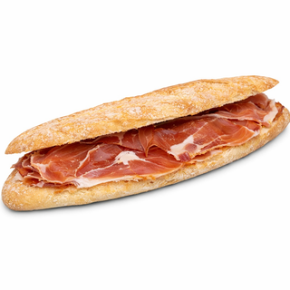 Bocata tortilla de jamón serrano