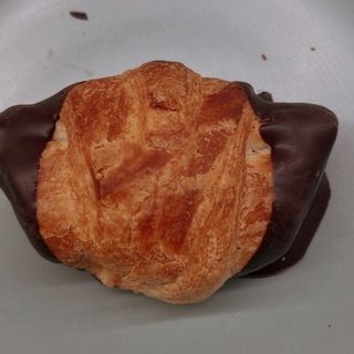 Mini cruasán de chocolate