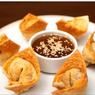 Wan tún frito (8 piezas)