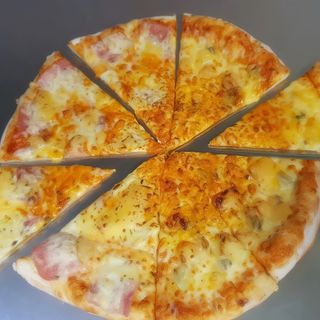 Pizza Margarita (Pequeña)