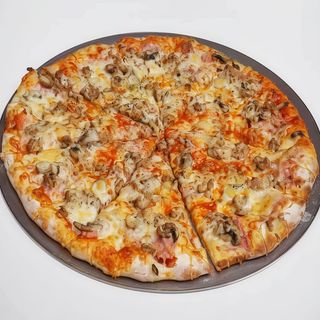Pizza 4 Estaciones (Familiar)