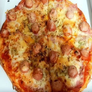 Pizza Frankfurt (Familiar)
